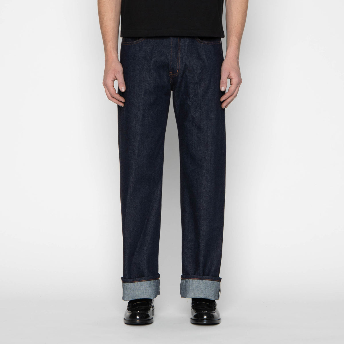 Strong guy front fit view