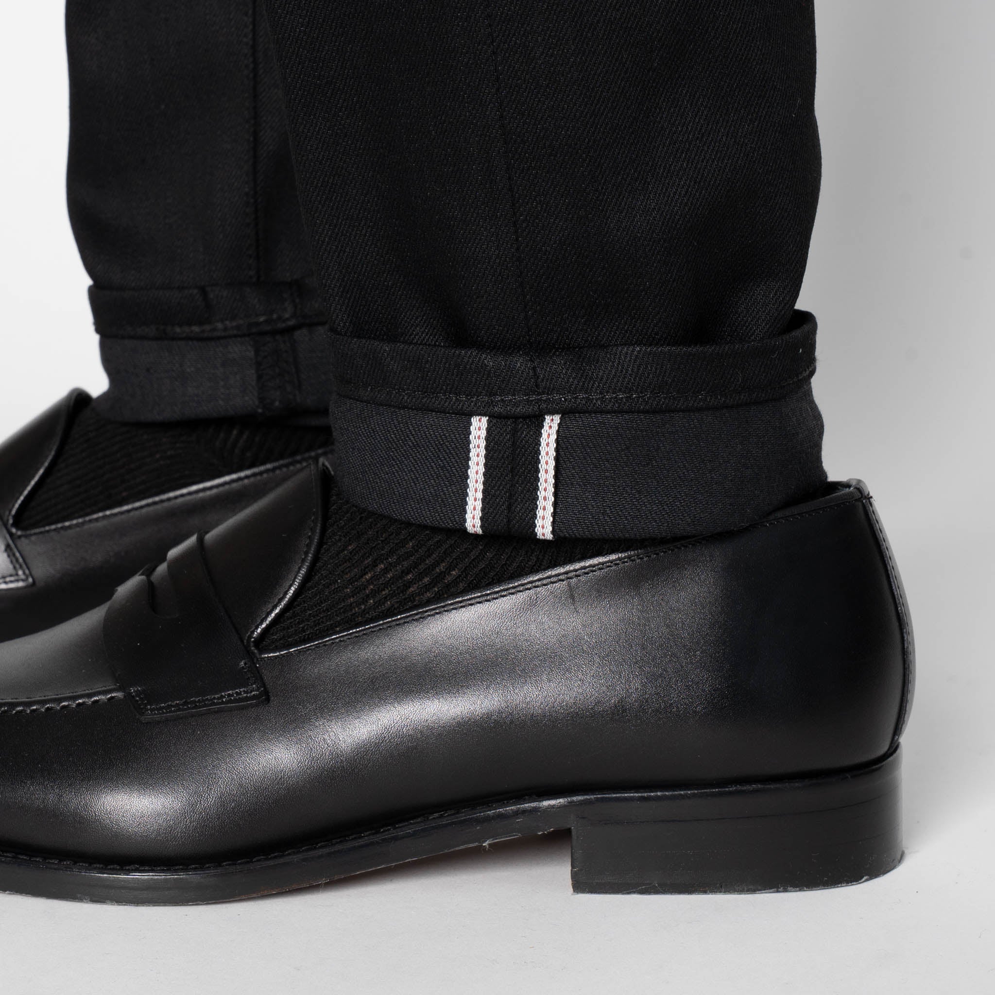 Super Guy - Black Cobra Stretch Selvedge by Naked & Famous Denim