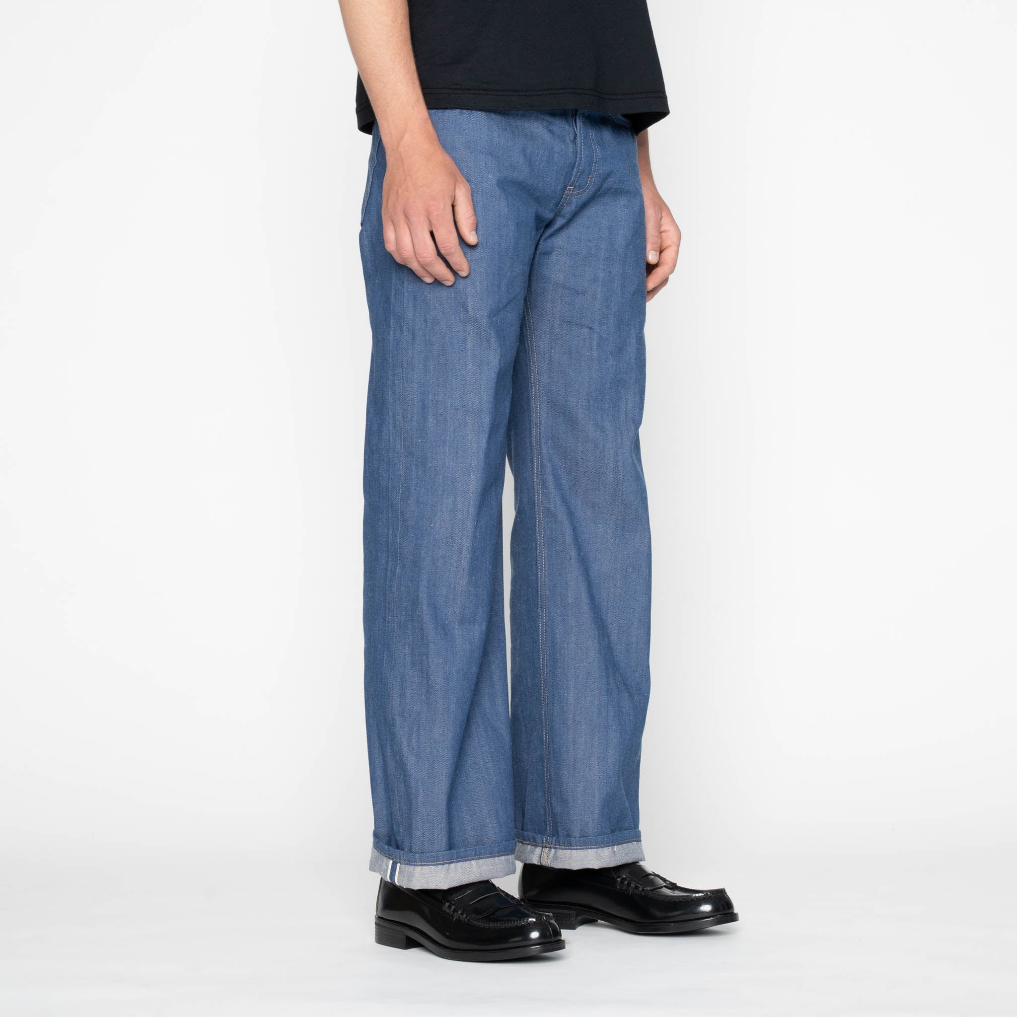 Strong Guy - The Cat’s Pyjamas Selvedge - Blue by Naked & Famous Denim