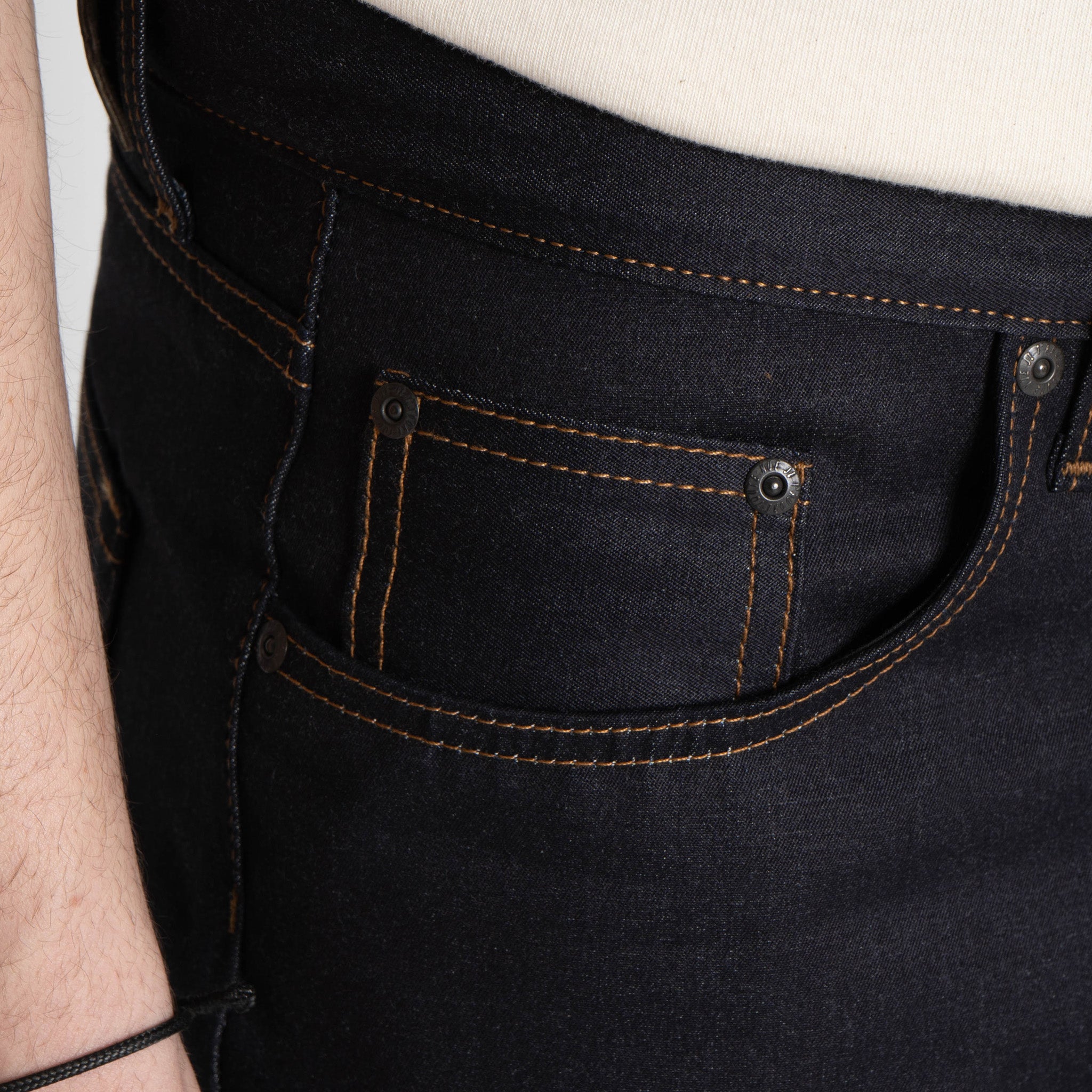 Strong Guy - Streamline Selvedge by Naked & Famous Denim
