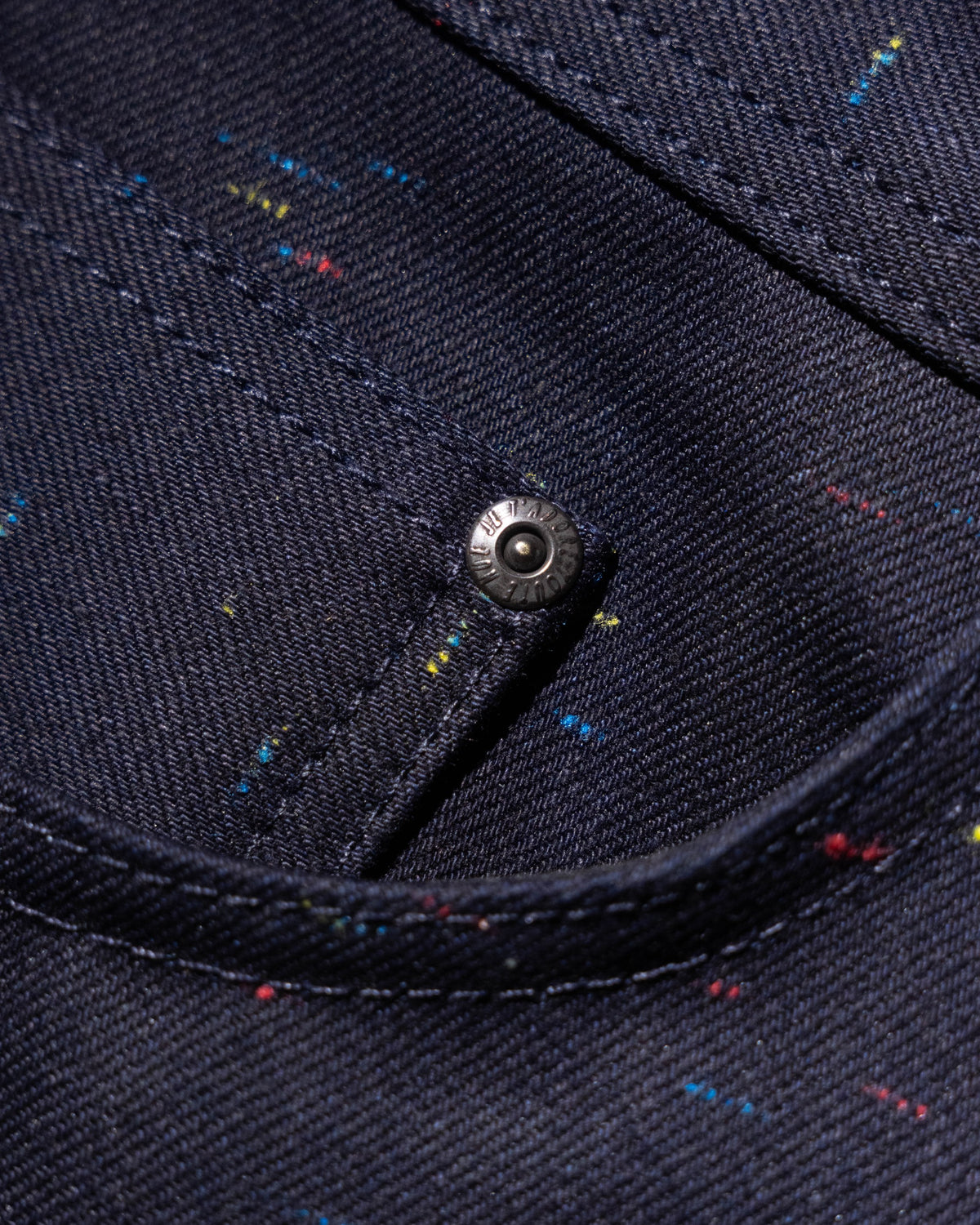 Galaxy Selvedge: A Multicolored Universe